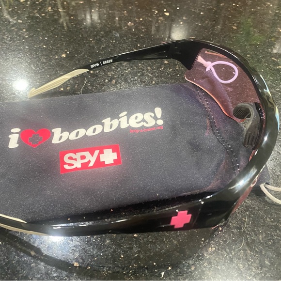 Spy Sunglasses - I <3 Boobies - Picture 2 of 4